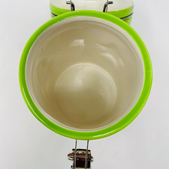 Red and Green Canister with Holiday Design - Picture 9 of 12